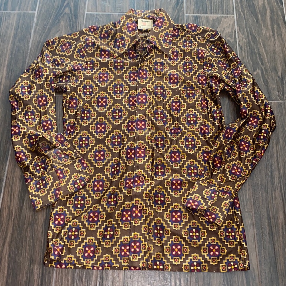 Arrow Casual Wear vintage western pattern button up